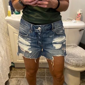 American Eagle distressed shorts